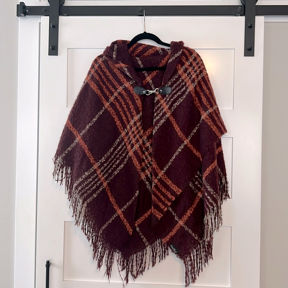 Burgundy Shawl